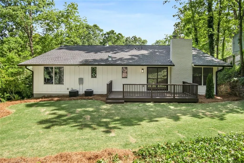 625 Bridgewater Drive, Atlanta, Georgia 30328, 4 Bedrooms Bedrooms, ,4 BathroomsBathrooms,Residential,Sold,625 Bridgewater Drive,6911445