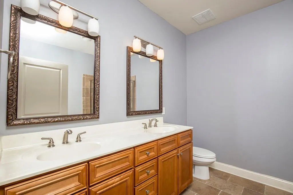 901 Abernathy Road Unit 1250, Atlanta, Georgia 30328, 3 Bedrooms Bedrooms, ,2 BathroomsBathrooms,Residential,Sold,901 Abernathy Road Unit 1250,6502775