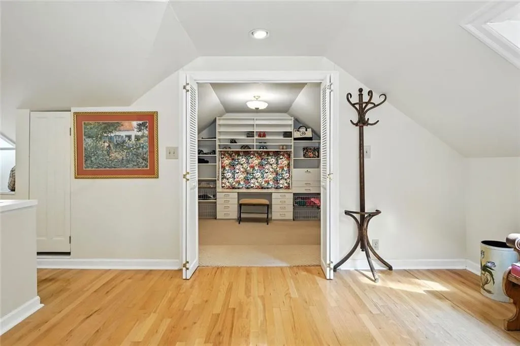 172 Lindbergh Drive Ne, Atlanta, Georgia 30305, 3 Bedrooms Bedrooms, ,2 BathroomsBathrooms,Residential,For Sale,172 Lindbergh Drive Ne,7640653