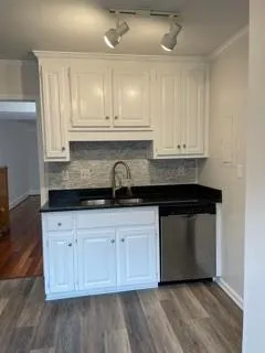 345 Towergate Place, Sandy Springs, Georgia 30350, 2 Bedrooms Bedrooms, ,2 BathroomsBathrooms,Residential,Sold,345 Towergate Place,6875531