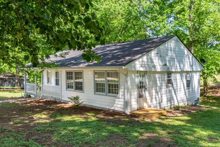 514 Grady Street, Waleska, Georgia 30183