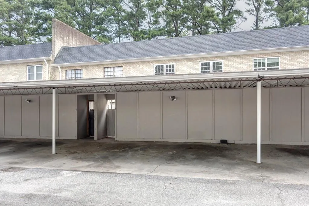 330 Winding River Drive Unit E, Sandy Springs, Georgia 30350, 3 Bedrooms Bedrooms, ,2 BathroomsBathrooms,Residential,Sold,330 Winding River Drive Unit E,5889537