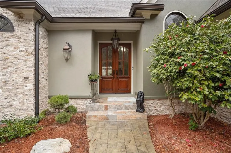 3930 Spalding Drive, Sandy Springs, Georgia 30350, 4 Bedrooms Bedrooms, ,3 BathroomsBathrooms,Residential,Sold,3930 Spalding Drive,6741261