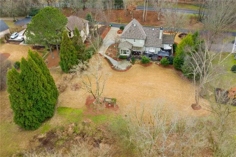 3930 Spalding Drive, Sandy Springs, Georgia 30350, 4 Bedrooms Bedrooms, ,3 BathroomsBathrooms,Residential,Sold,3930 Spalding Drive,6741261