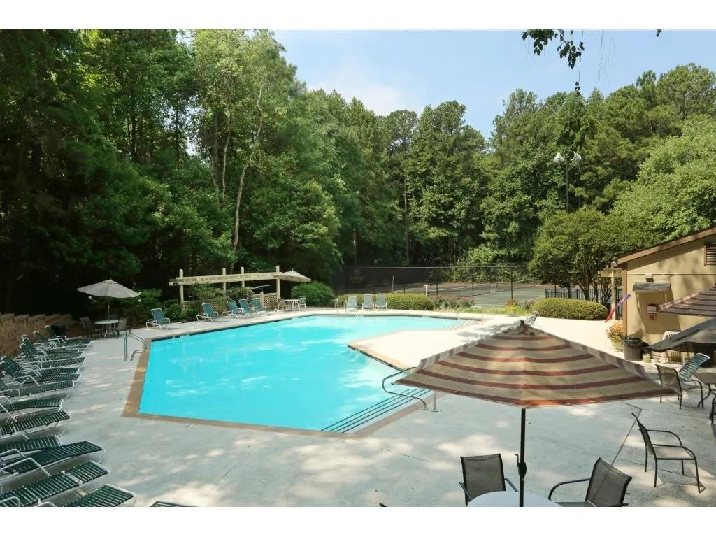 101 Woodcliff Drive, Sandy Springs, Georgia 30350, 2 Bedrooms Bedrooms, ,2 BathroomsBathrooms,Residential,Sold,101 Woodcliff Drive,5769073