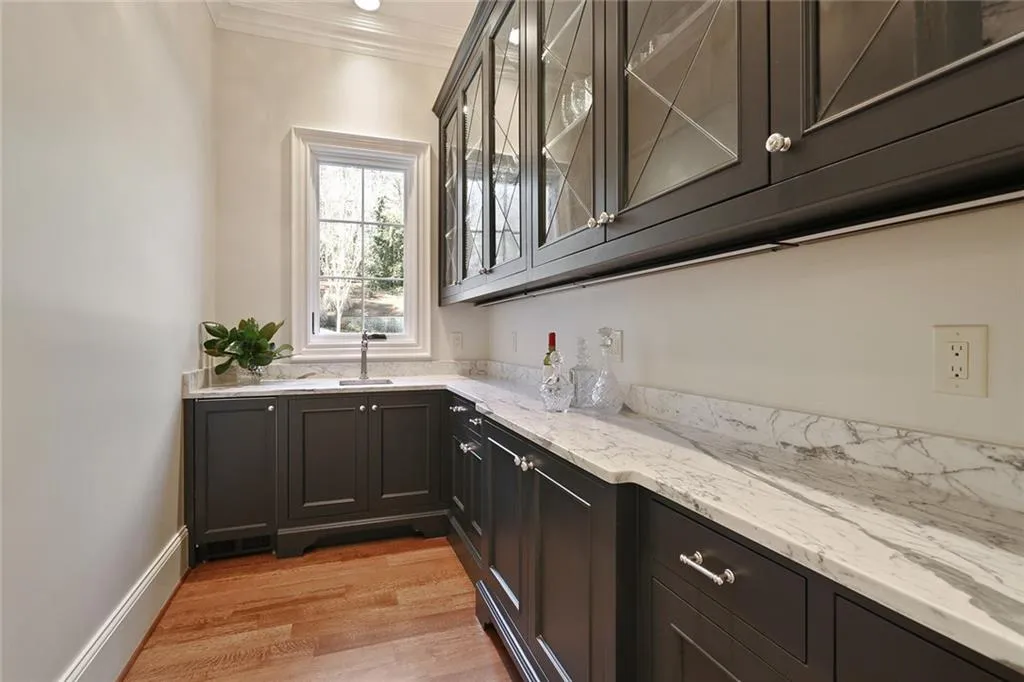 840 Crest Valley Drive, Atlanta, Georgia 30327, 6 Bedrooms Bedrooms, ,7 BathroomsBathrooms,Residential,Sold,840 Crest Valley Drive,6616433