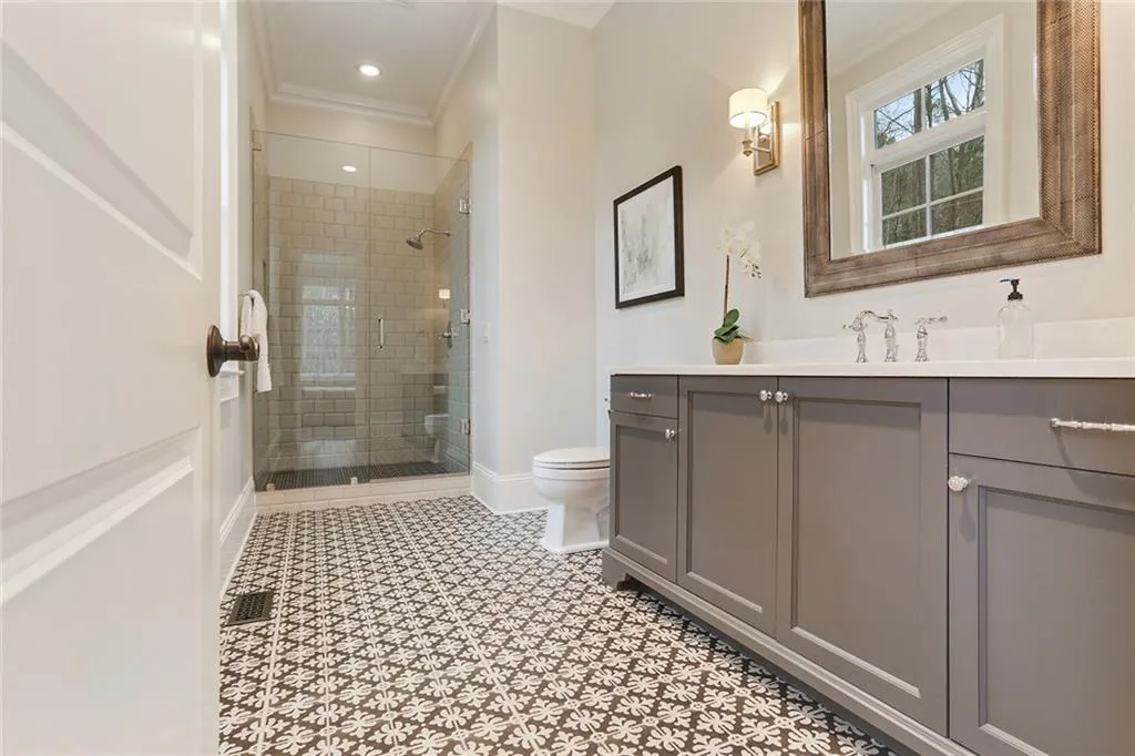 840 Crest Valley Drive, Atlanta, Georgia 30327, 6 Bedrooms Bedrooms, ,7 BathroomsBathrooms,Residential,Sold,840 Crest Valley Drive,6616433