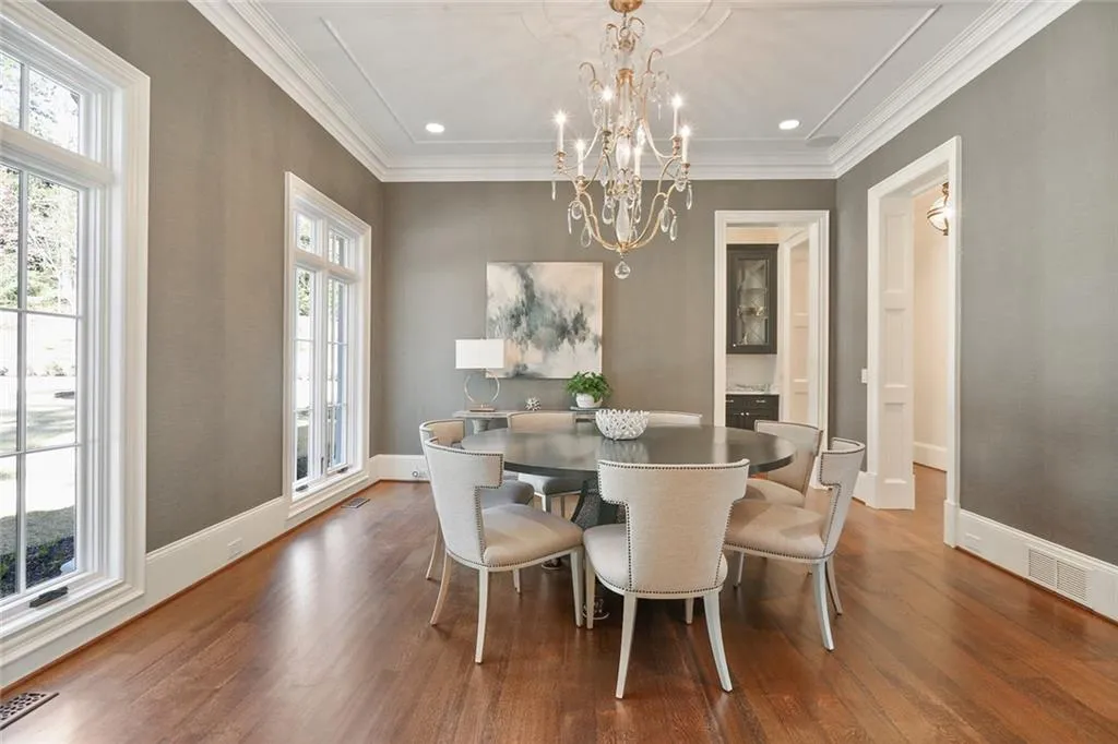 840 Crest Valley Drive, Atlanta, Georgia 30327, 6 Bedrooms Bedrooms, ,7 BathroomsBathrooms,Residential,Sold,840 Crest Valley Drive,6616433