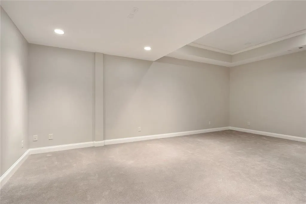 840 Crest Valley Drive, Atlanta, Georgia 30327, 6 Bedrooms Bedrooms, ,7 BathroomsBathrooms,Residential,Sold,840 Crest Valley Drive,6616433