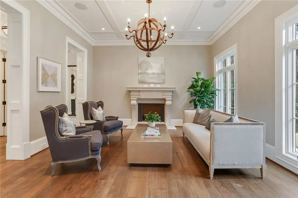 840 Crest Valley Drive, Atlanta, Georgia 30327, 6 Bedrooms Bedrooms, ,7 BathroomsBathrooms,Residential,Sold,840 Crest Valley Drive,6616433