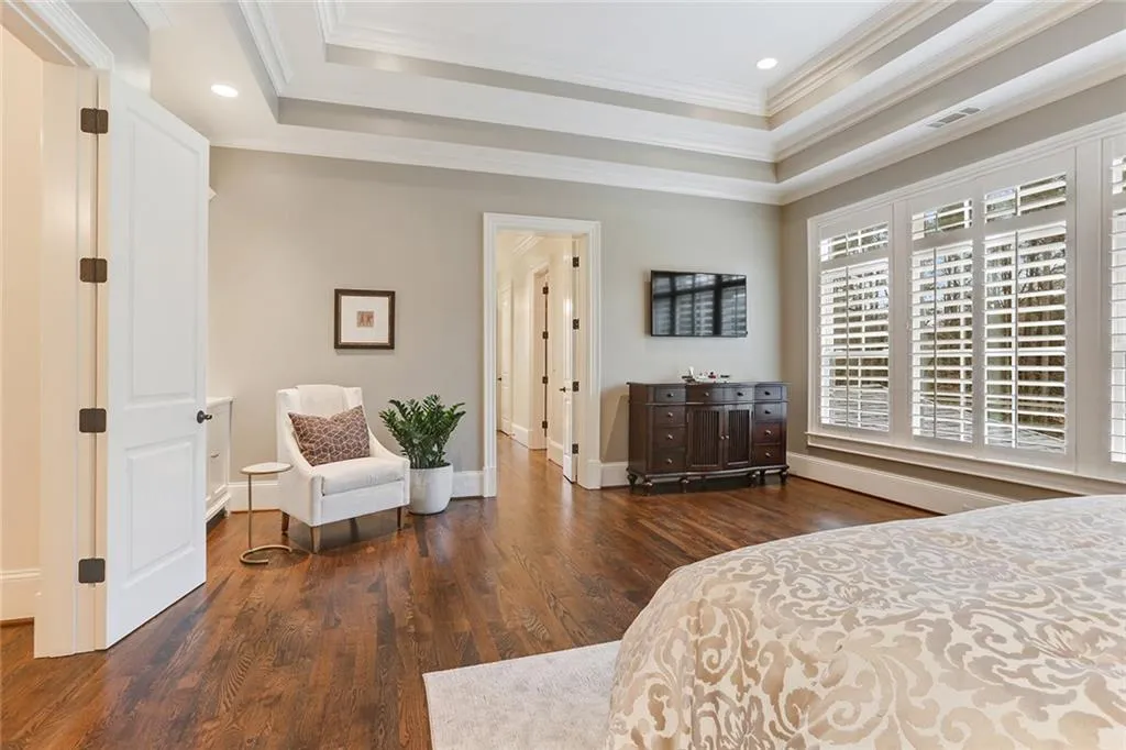 840 Crest Valley Drive, Atlanta, Georgia 30327, 6 Bedrooms Bedrooms, ,7 BathroomsBathrooms,Residential,Sold,840 Crest Valley Drive,6616433