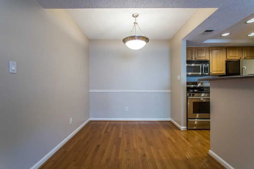 3071 Chastain Park Court Ne, Atlanta, Georgia 30342, 1 Bedroom Bedrooms, ,1 BathroomBathrooms,Residential,Sold,3071 Chastain Park Court Ne,5811976