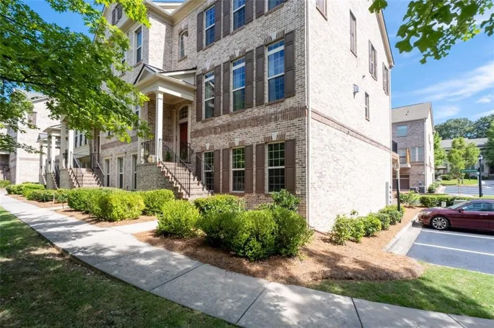 1034 East Paces Chase Ne, Atlanta, Georgia 30326