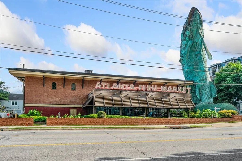 250 Pharr Road Ne Unit 1814, Atlanta, Georgia 30305, 1 Bedroom Bedrooms, ,1 BathroomBathrooms,Residential,For Sale,250 Pharr Road Ne Unit 1814,7586257