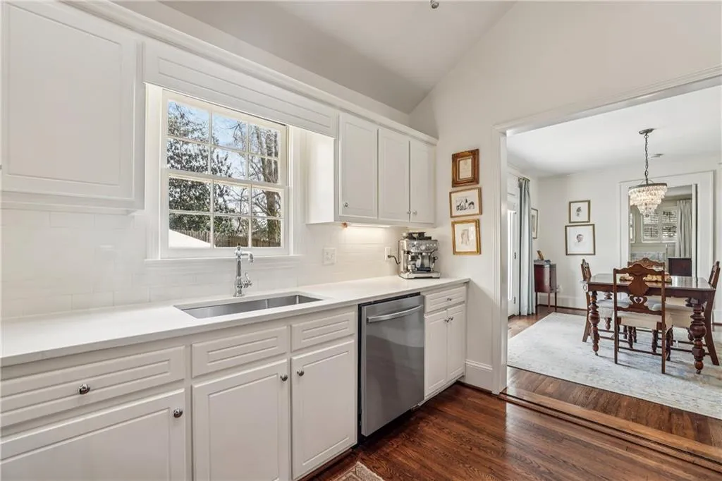 2387 Virginia Place Ne, Atlanta, Georgia 30305, 3 Bedrooms Bedrooms, 0 ,2 BathroomsBathrooms,Residential,For Sale,2387 Virginia Place Ne,7732880