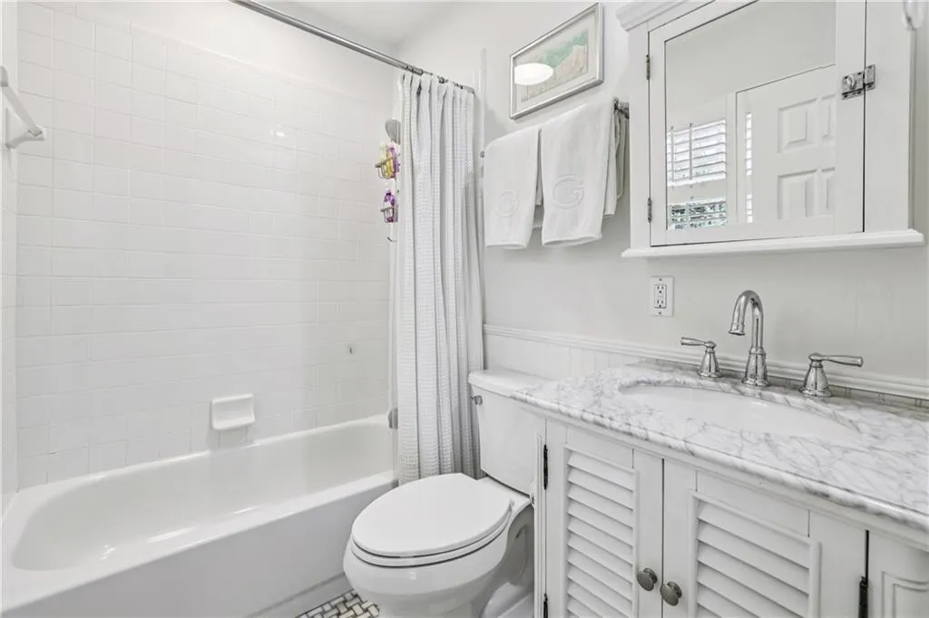 2387 Virginia Place Ne, Atlanta, Georgia 30305, 3 Bedrooms Bedrooms, 0 ,2 BathroomsBathrooms,Residential,For Sale,2387 Virginia Place Ne,7732880