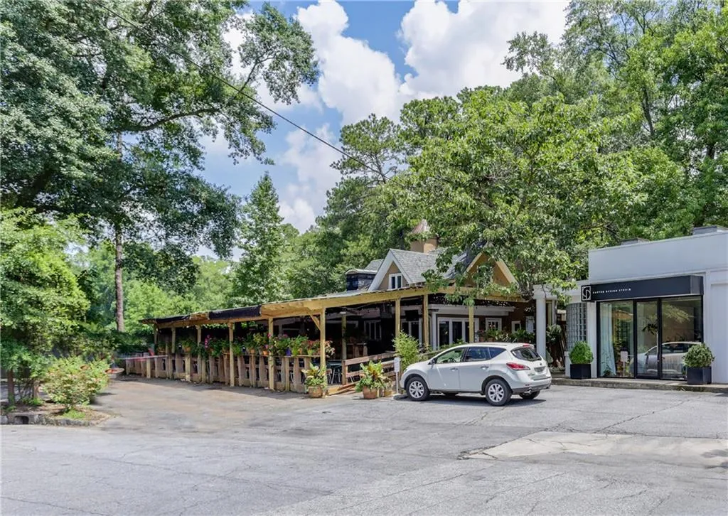 2387 Virginia Place Ne, Atlanta, Georgia 30305, 3 Bedrooms Bedrooms, 0 ,2 BathroomsBathrooms,Residential,For Sale,2387 Virginia Place Ne,7732880