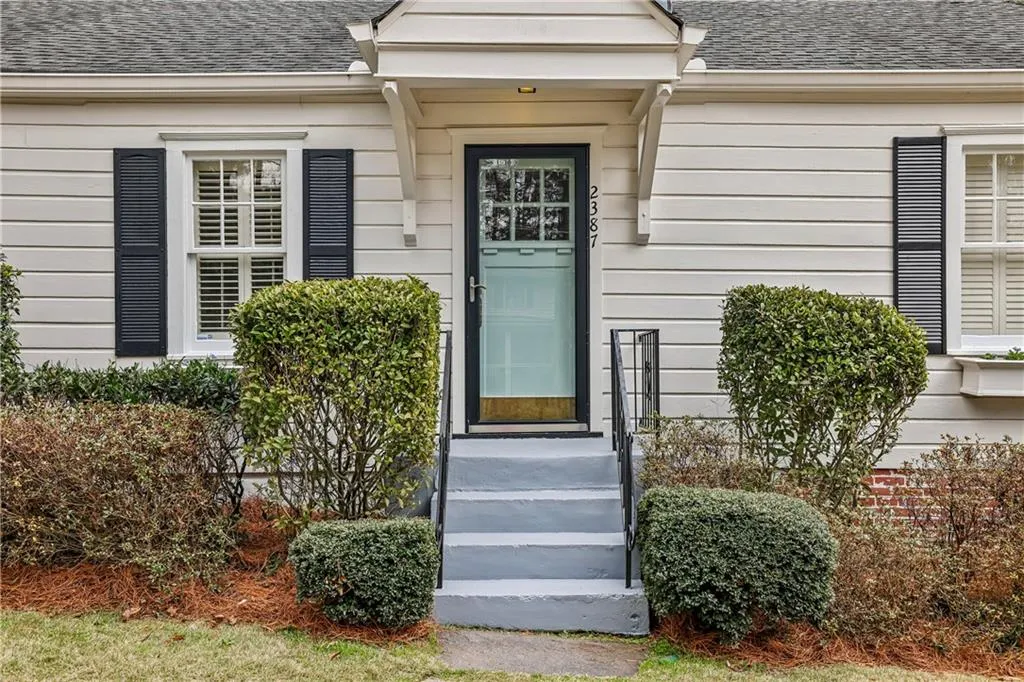 2387 Virginia Place Ne, Atlanta, Georgia 30305, 3 Bedrooms Bedrooms, 0 ,2 BathroomsBathrooms,Residential,For Sale,2387 Virginia Place Ne,7732880