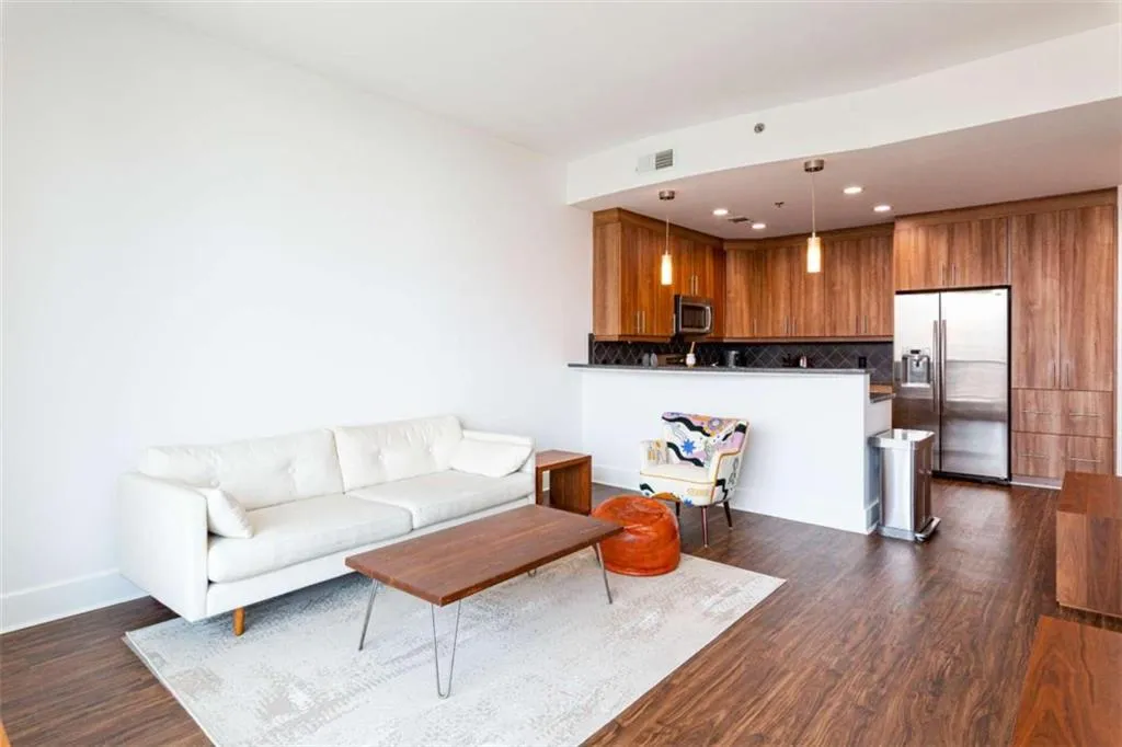 1080 Peachtree Street Unit 2116, Atlanta, Georgia 30309, 1 Bedroom Bedrooms, ,1 BathroomBathrooms,Residential,For Sale,1080 Peachtree Street Unit 2116,7530331