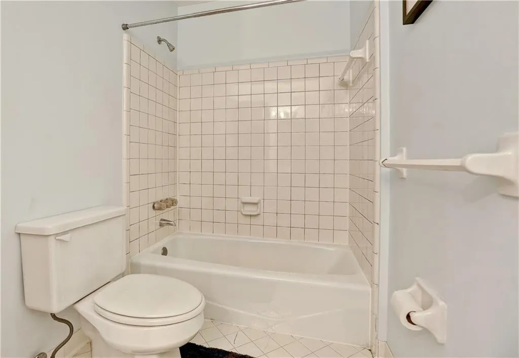 210 Brantley Road, Atlanta, Georgia 30350, 3 Bedrooms Bedrooms, ,3 BathroomsBathrooms,Residential,Sold,210 Brantley Road,5790042