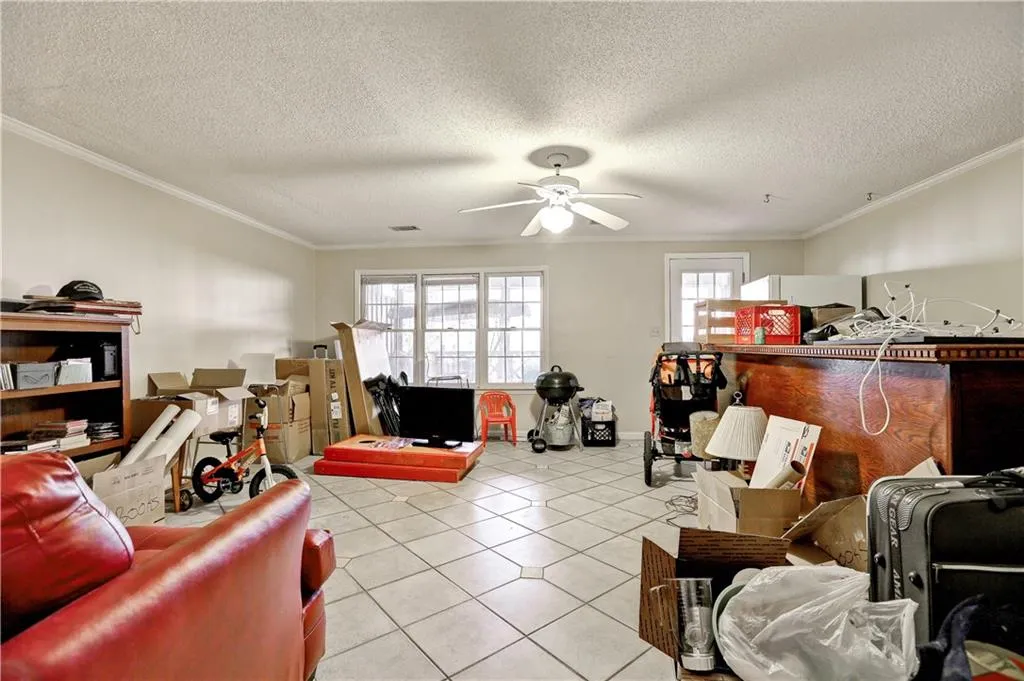 210 Brantley Road, Atlanta, Georgia 30350, 3 Bedrooms Bedrooms, ,3 BathroomsBathrooms,Residential,Sold,210 Brantley Road,5790042