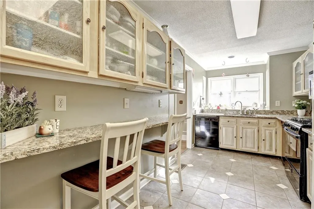 210 Brantley Road, Atlanta, Georgia 30350, 3 Bedrooms Bedrooms, ,3 BathroomsBathrooms,Residential,Sold,210 Brantley Road,5790042