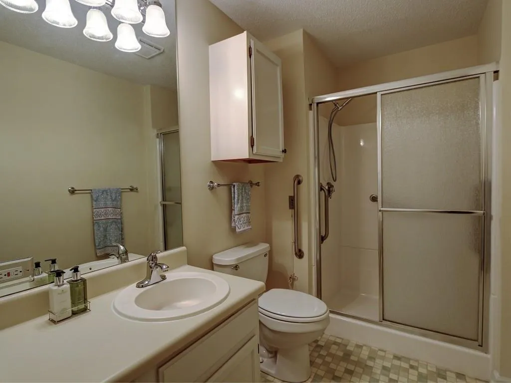 300 Johnson Ferry Road Ne Unit A102, Atlanta, Georgia 30328, 1 Bedroom Bedrooms, ,1 BathroomBathrooms,Residential,Sold,300 Johnson Ferry Road Ne Unit A102,5917890