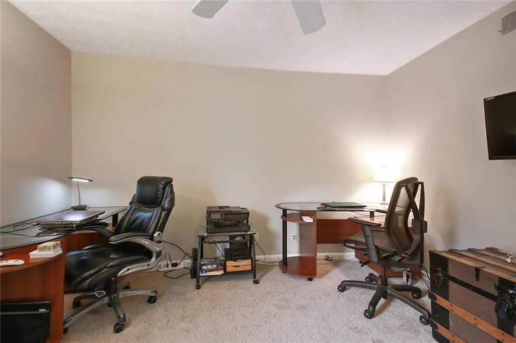 725 Dalrymple Road Unit 2h, Sandy Springs, Georgia 30328, 2 Bedrooms Bedrooms, ,2 BathroomsBathrooms,Residential,Sold,725 Dalrymple Road Unit 2h,5918865