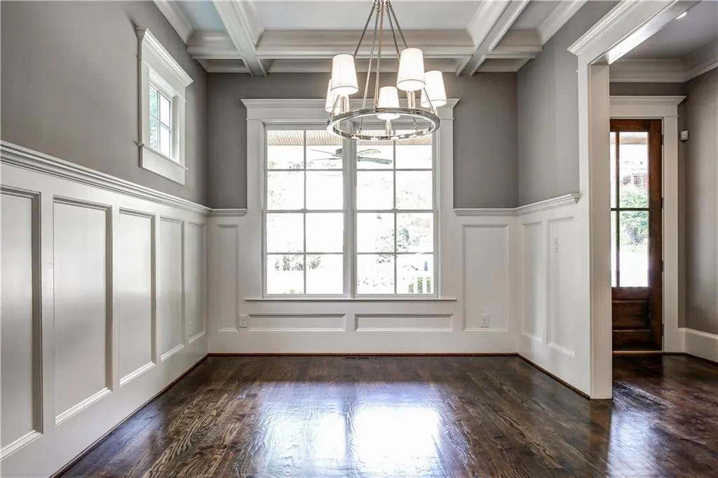 2633 Acorn Avenue Ne, Atlanta, Georgia 30305, 5 Bedrooms Bedrooms, ,5 BathroomsBathrooms,Residential,Sold,2633 Acorn Avenue Ne,5887325