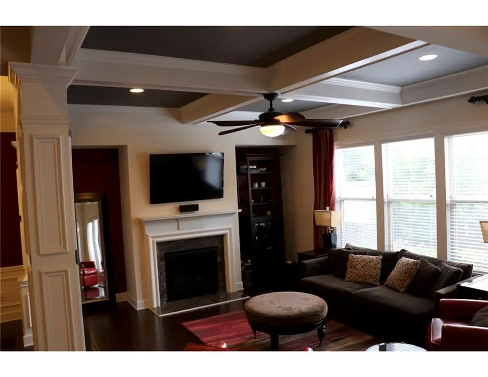 5572 High Point Road, Atlanta, Georgia 30342, 3 Bedrooms Bedrooms, ,3 BathroomsBathrooms,Residential,Sold,5572 High Point Road,5718499