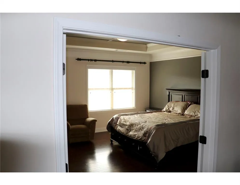 5572 High Point Road, Atlanta, Georgia 30342, 3 Bedrooms Bedrooms, ,3 BathroomsBathrooms,Residential,Sold,5572 High Point Road,5718499