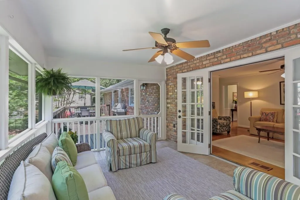 4670 Huntley Drive, Atlanta, Georgia 30342, 3 Bedrooms Bedrooms, ,2 BathroomsBathrooms,Residential,Sold,4670 Huntley Drive,6873767