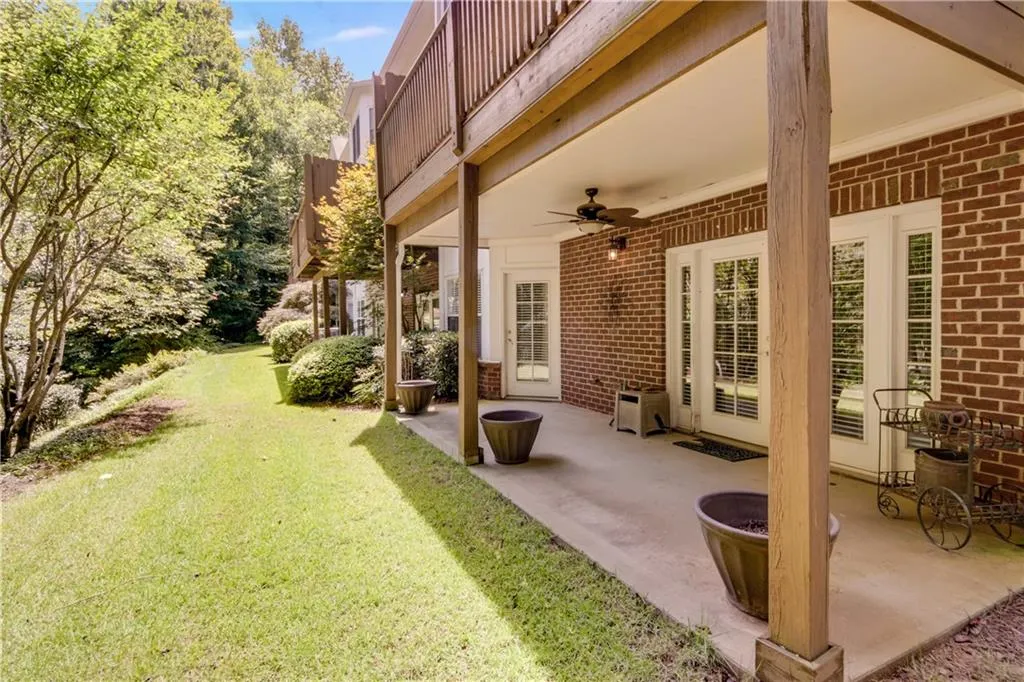 5425 Glenridge Hill, Atlanta, Georgia 30342, 4 Bedrooms Bedrooms, ,4 BathroomsBathrooms,Residential,Sold,5425 Glenridge Hill,6934838