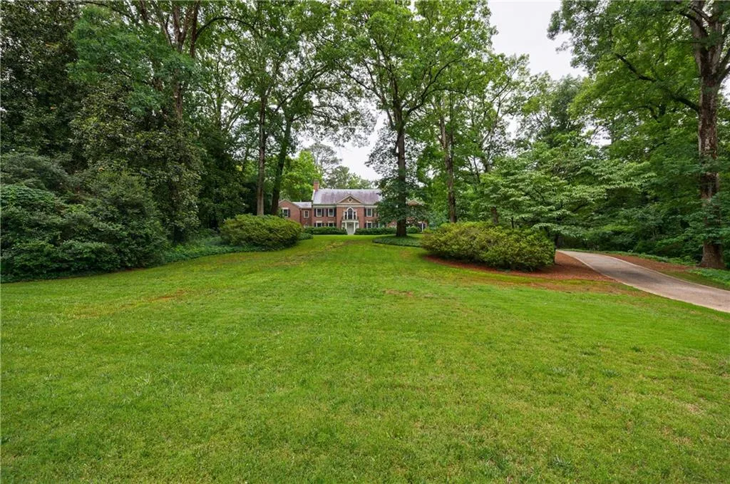 280 Blackland Road Nw, Atlanta, Georgia 30342, 6 Bedrooms Bedrooms, 0 ,5 BathroomsBathrooms,Residential,For Sale,280 Blackland Road Nw,7591686
