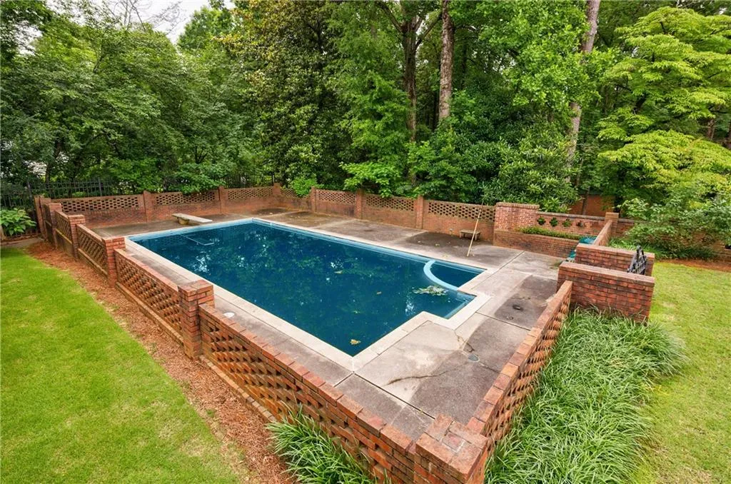 280 Blackland Road Nw, Atlanta, Georgia 30342, 6 Bedrooms Bedrooms, 0 ,5 BathroomsBathrooms,Residential,For Sale,280 Blackland Road Nw,7591686