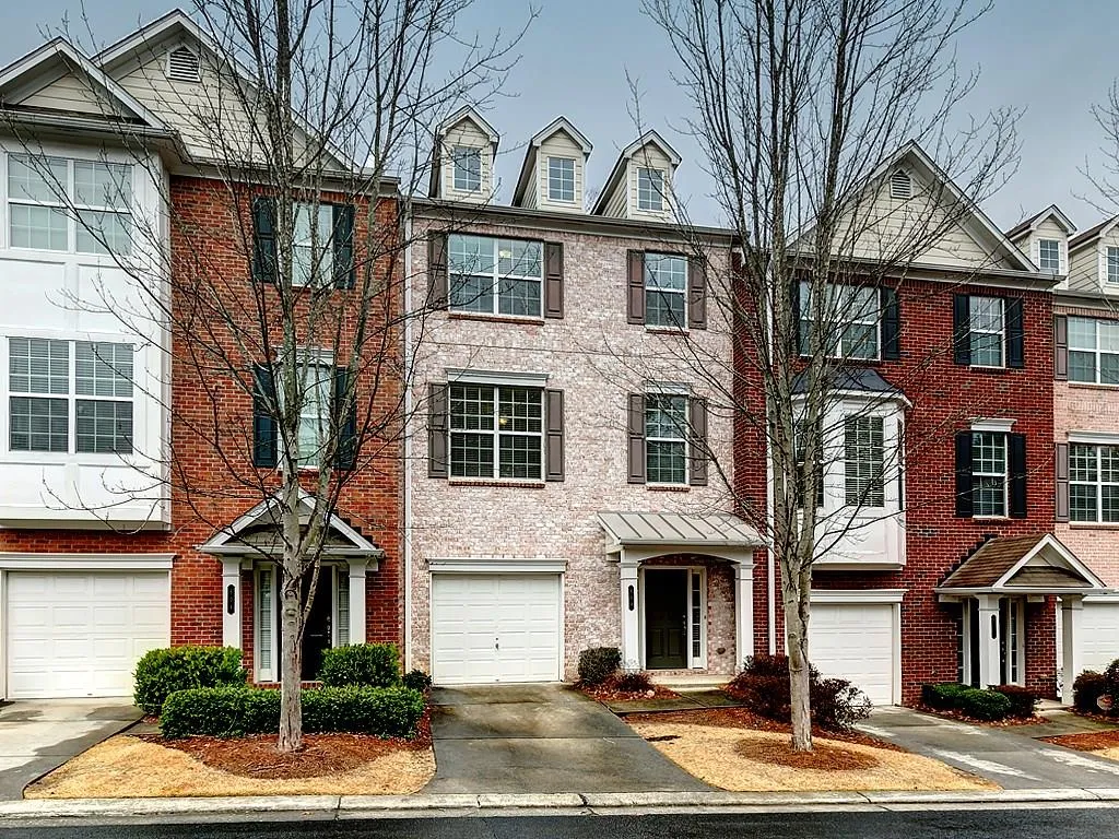 608 Coligny Court, Sandy Springs, Georgia 30350, 3 Bedrooms Bedrooms, ,3 BathroomsBathrooms,Residential,Sold,608 Coligny Court,6117956