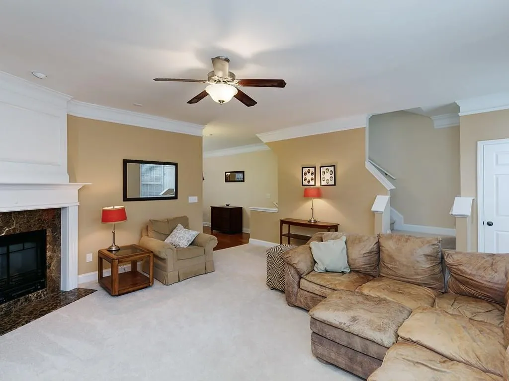 608 Coligny Court, Sandy Springs, Georgia 30350, 3 Bedrooms Bedrooms, ,3 BathroomsBathrooms,Residential,Sold,608 Coligny Court,6117956