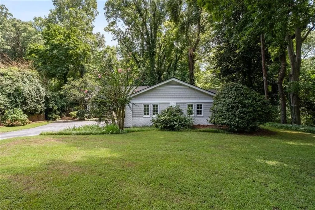 465 Forest Hills Drive, Sandy Springs, Georgia 30342, 4 Bedrooms Bedrooms, ,3 BathroomsBathrooms,Residential,For Sale,465 Forest Hills Drive,7628928