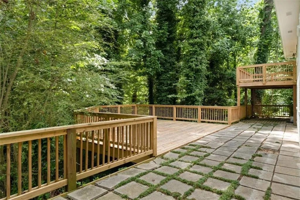 465 Forest Hills Drive, Sandy Springs, Georgia 30342, 4 Bedrooms Bedrooms, ,3 BathroomsBathrooms,Residential,For Sale,465 Forest Hills Drive,7628928