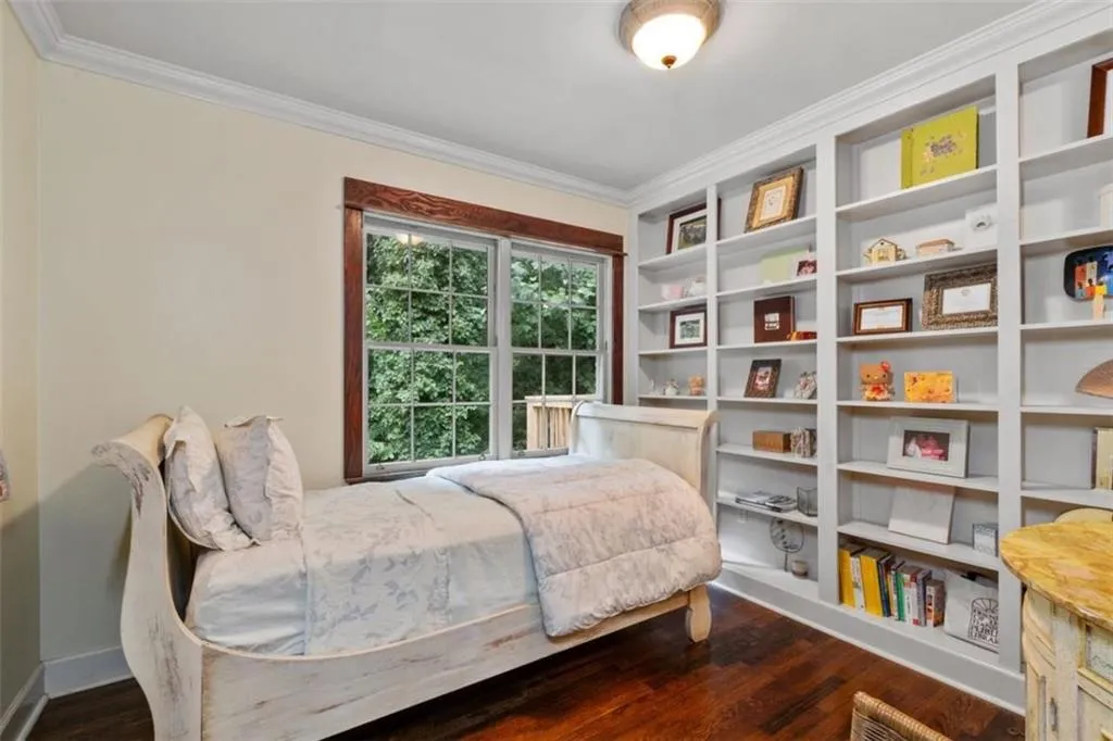465 Forest Hills Drive, Sandy Springs, Georgia 30342, 4 Bedrooms Bedrooms, ,3 BathroomsBathrooms,Residential,For Sale,465 Forest Hills Drive,7628928
