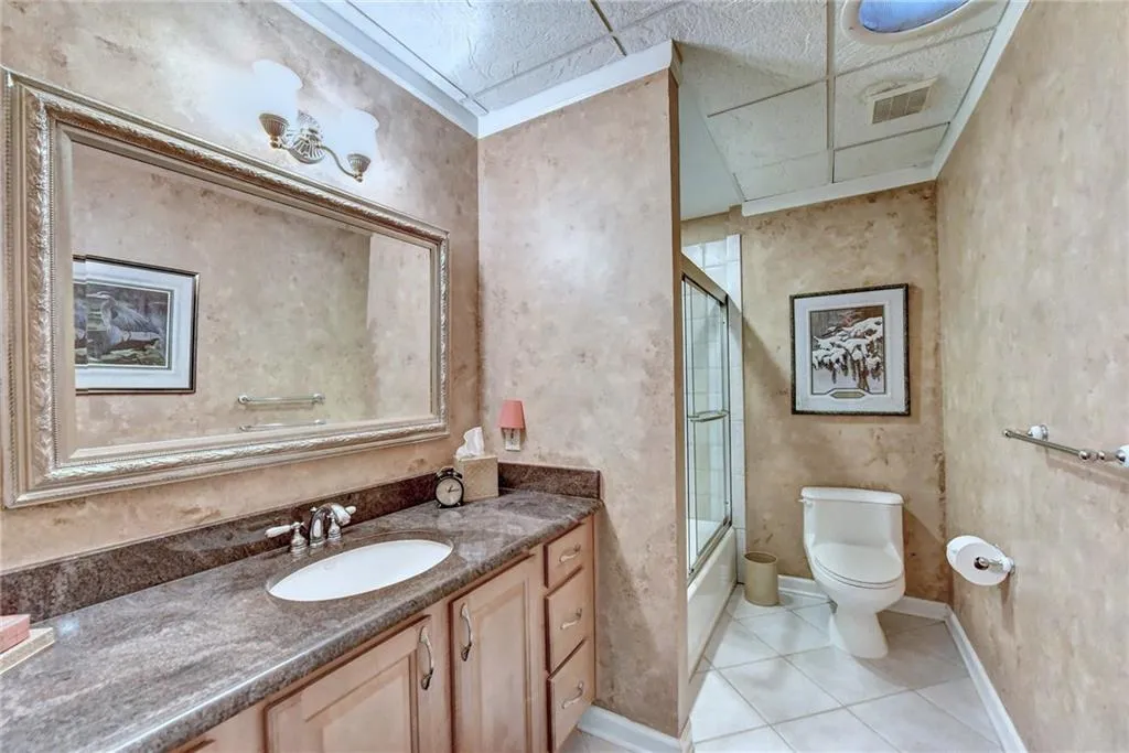 5099 Powers Ferry Road, Atlanta, Georgia 30327, 4 Bedrooms Bedrooms, ,3 BathroomsBathrooms,Residential,Sold,5099 Powers Ferry Road,6752008