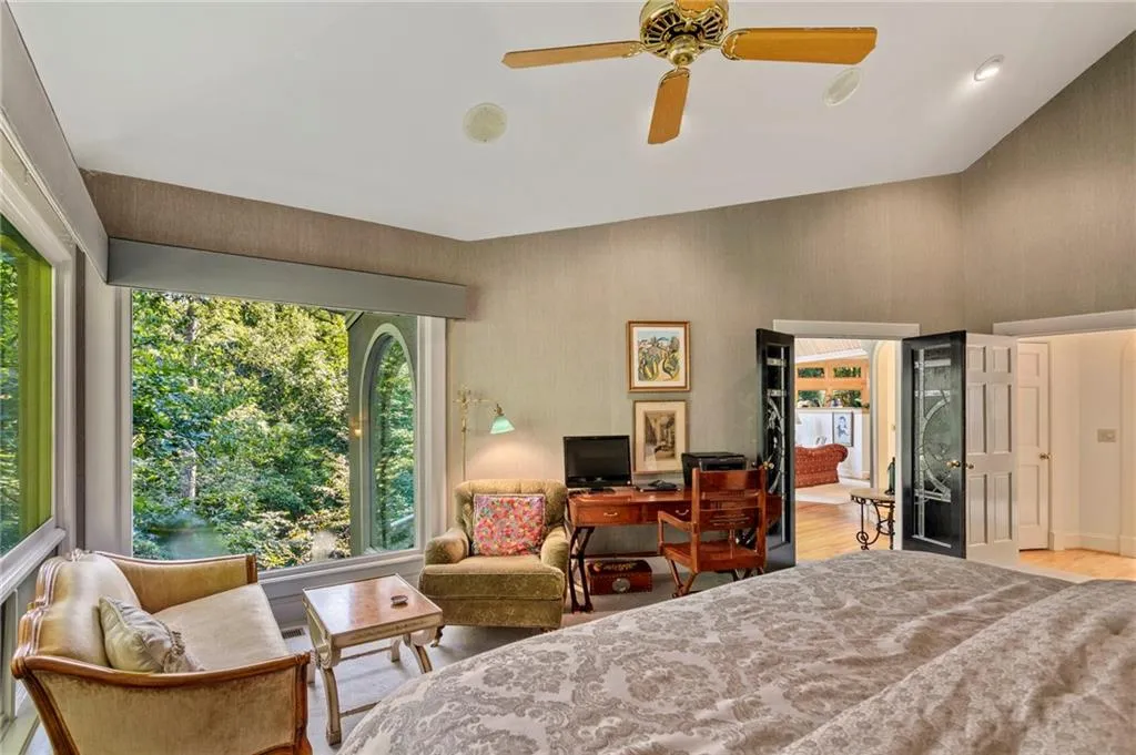 8885 Buckhorn, Sandy Springs, Georgia 30350, 4 Bedrooms Bedrooms, ,3 BathroomsBathrooms,Residential,Sold,8885 Buckhorn,6759113