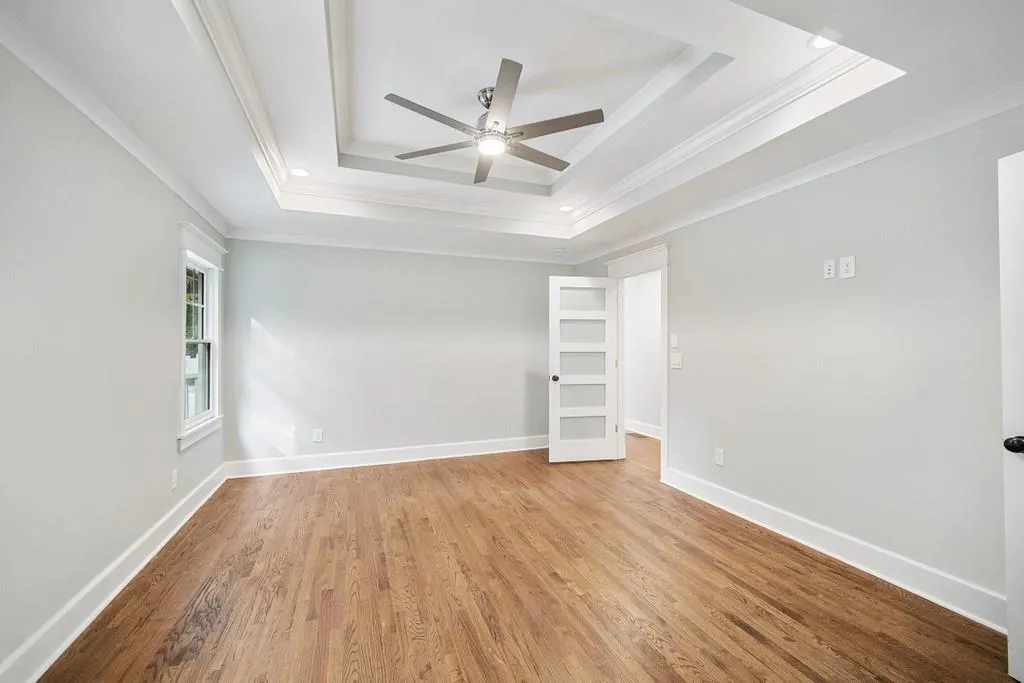 5608 Sherrell, Atlanta, Georgia 30342, 4 Bedrooms Bedrooms, ,3 BathroomsBathrooms,Residential,Sold,5608 Sherrell,6786333