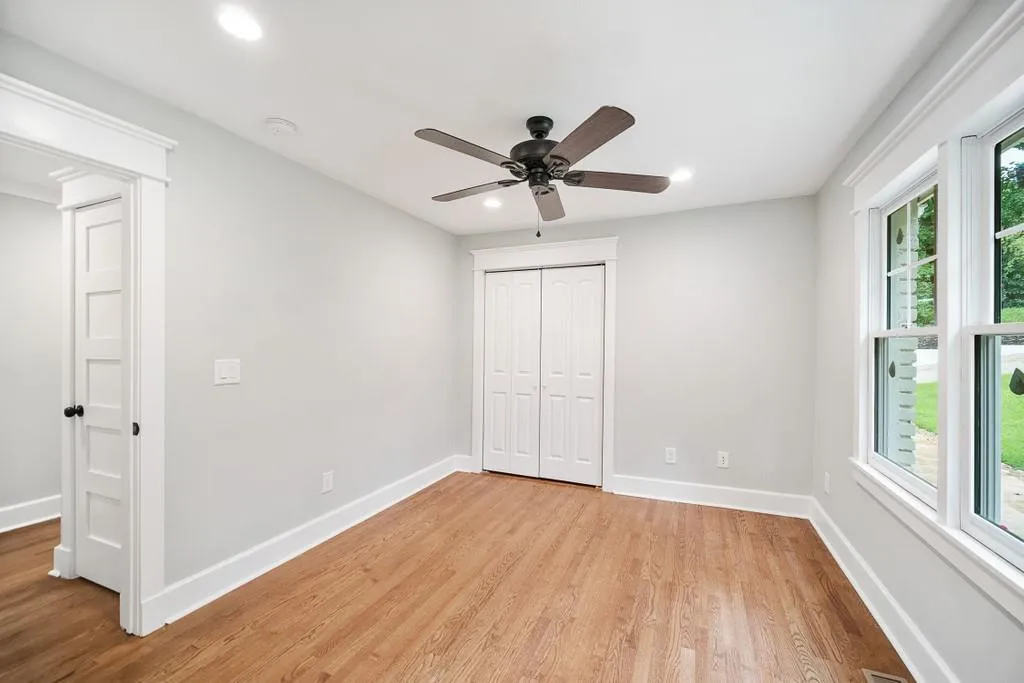 5608 Sherrell, Atlanta, Georgia 30342, 4 Bedrooms Bedrooms, ,3 BathroomsBathrooms,Residential,Sold,5608 Sherrell,6786333