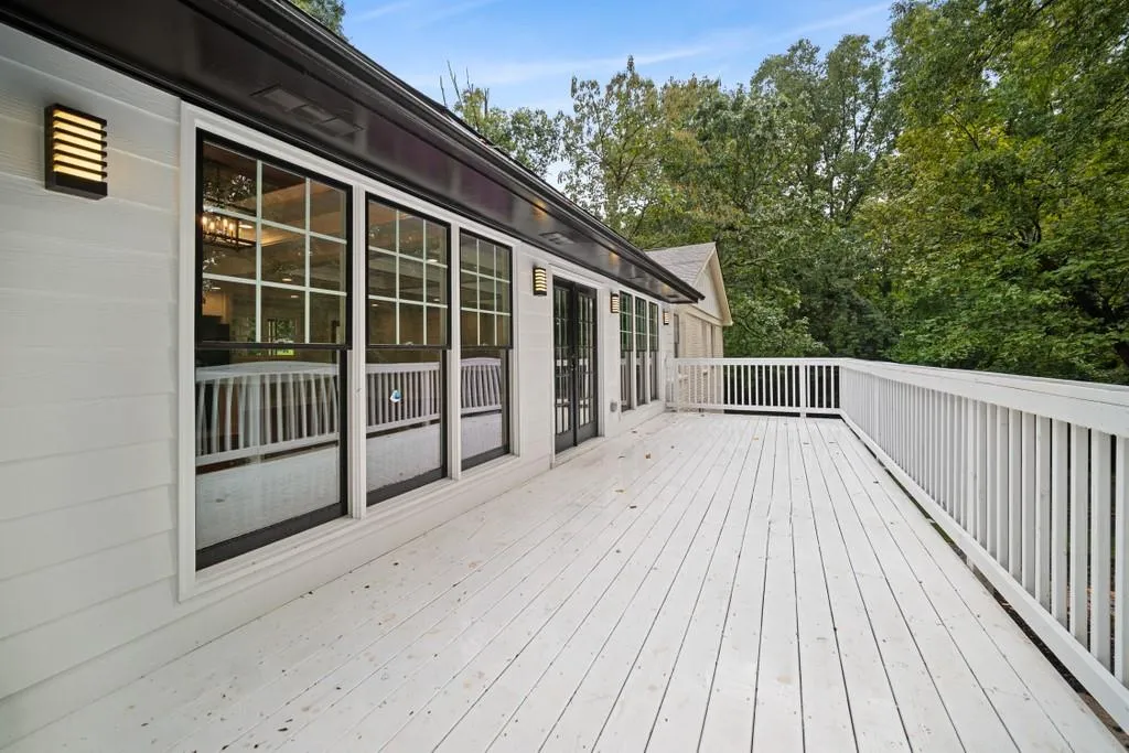 5608 Sherrell, Atlanta, Georgia 30342, 4 Bedrooms Bedrooms, ,3 BathroomsBathrooms,Residential,Sold,5608 Sherrell,6786333