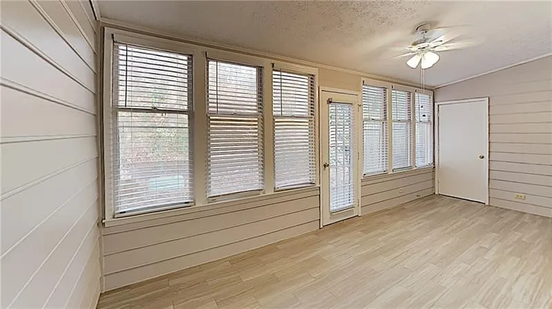 7926 Briar Villa Place, Atlanta, Georgia 30350, 2 Bedrooms Bedrooms, ,2 BathroomsBathrooms,Residential,Sold,7926 Briar Villa Place,6650716