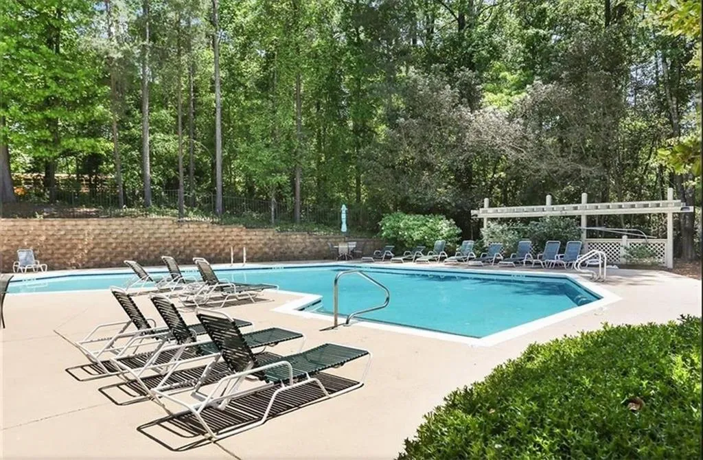 805 Woodcliff Drive, Sandy Springs, Georgia 30350, 2 Bedrooms Bedrooms, ,1 BathroomBathrooms,Residential,Sold,805 Woodcliff Drive,6626213