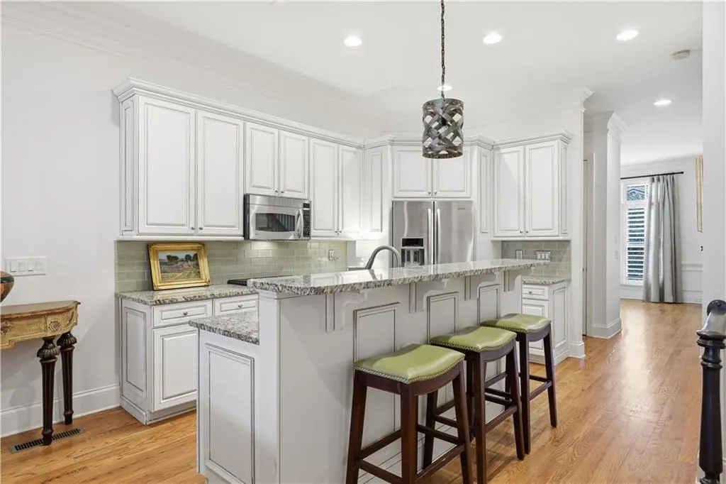 49 Honour Avenue Nw Unit 49, Atlanta, Georgia 30305, 3 Bedrooms Bedrooms, 0 ,3 BathroomsBathrooms,Residential,Sold,49 Honour Avenue Nw Unit 49,7720681