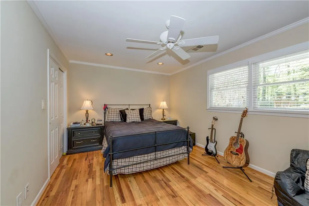 730 Old Post Road, Atlanta, Georgia 30328, 4 Bedrooms Bedrooms, ,3 BathroomsBathrooms,Residential,Sold,730 Old Post Road,6730961