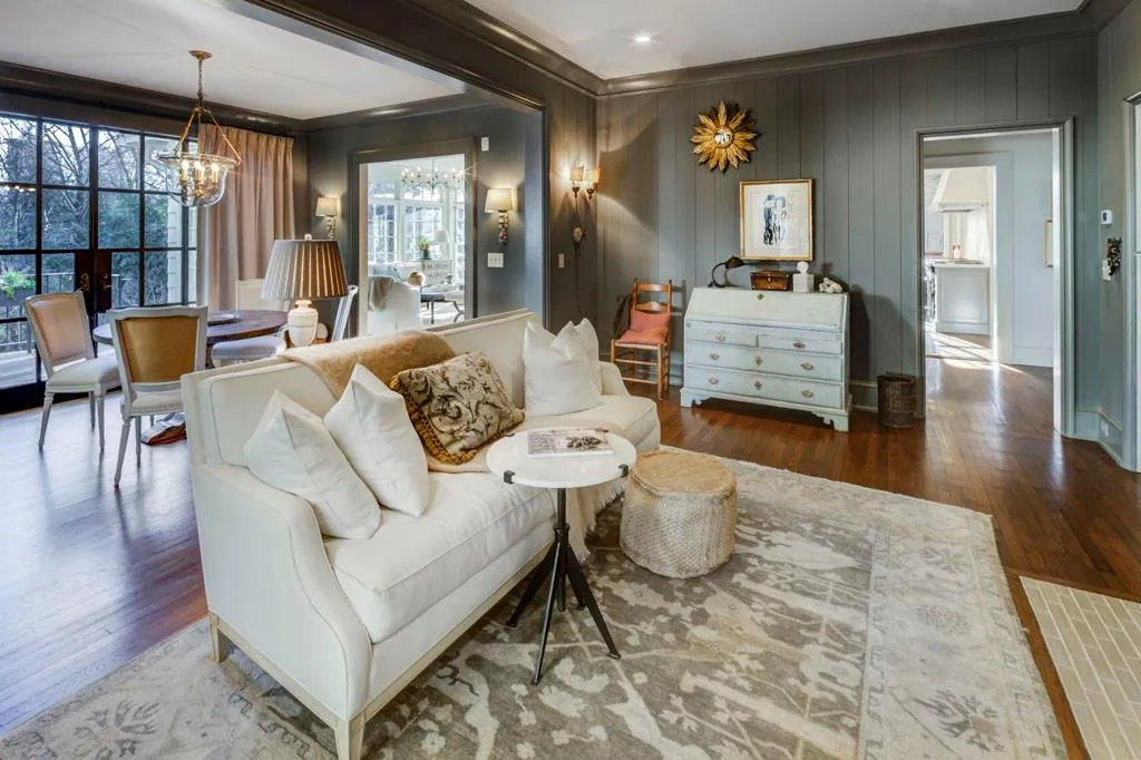 2583 Habersham Road Nw, Atlanta, Georgia 30305, 4 Bedrooms Bedrooms, ,4 BathroomsBathrooms,Residential,For Sale,2583 Habersham Road Nw,7514628